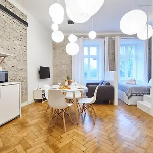 Unique Brick 2 - Old Town & Market Square Apartamento